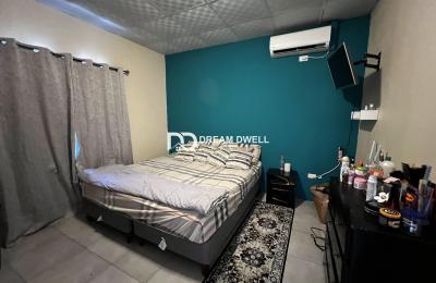 Canary Courts Top Floor  Condo For Sale